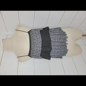 American Eagle Outfitters XS black & white tiered tank top